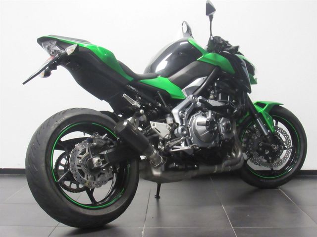 kawasaki - z900