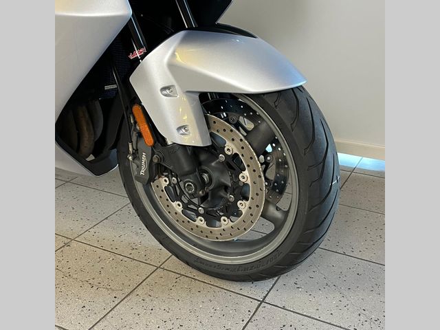 triumph - trophy-1200