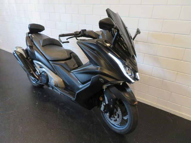 kymco - ak-550
