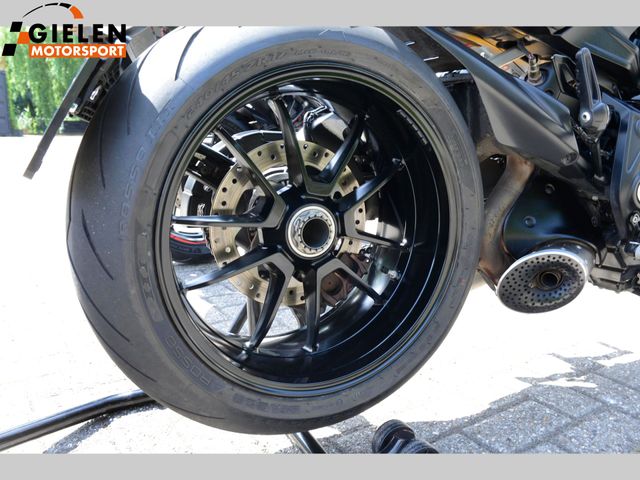 ducati - diavel-1260-s