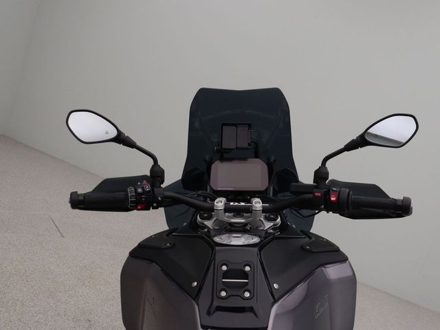 bmw - r-1300-gs-adventure