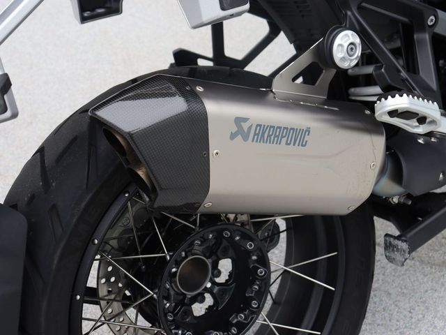 bmw - r-1300-gs-adventure