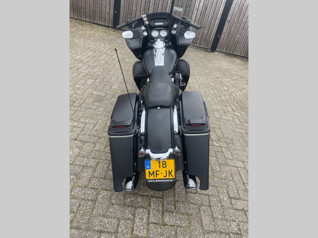 harley-davidson - road-glide-custom-fltrx