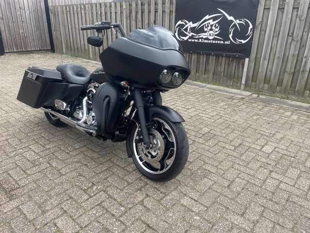 harley-davidson - road-glide-custom-fltrx