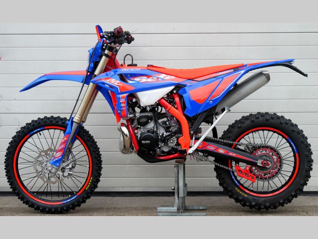 beta - rr-racing-2t-300-rc