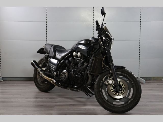 yamaha - vmx-1200-v-max