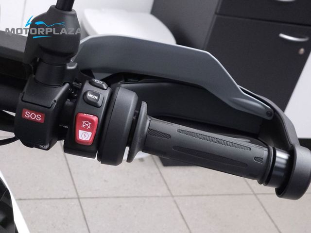 bmw - r-1300-gs