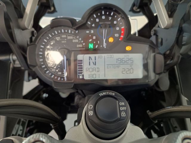 bmw - r-1200-gs-adventure