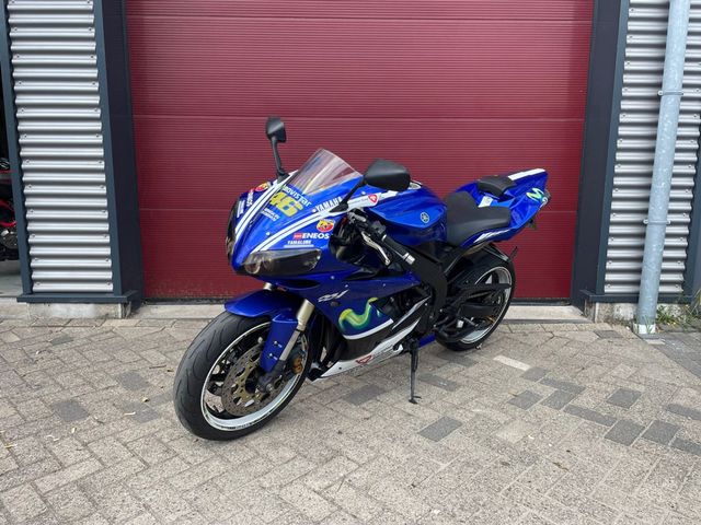 yamaha - yzf-r1