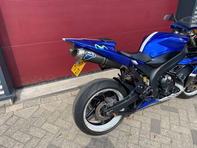 yamaha - yzf-r1