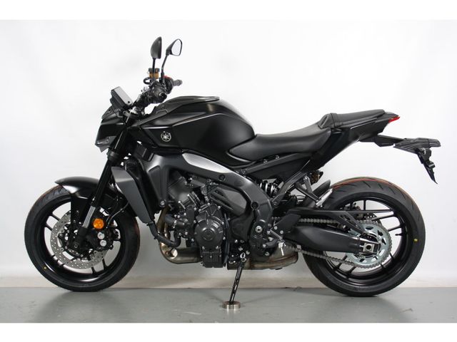 yamaha - mt-09-y-amt