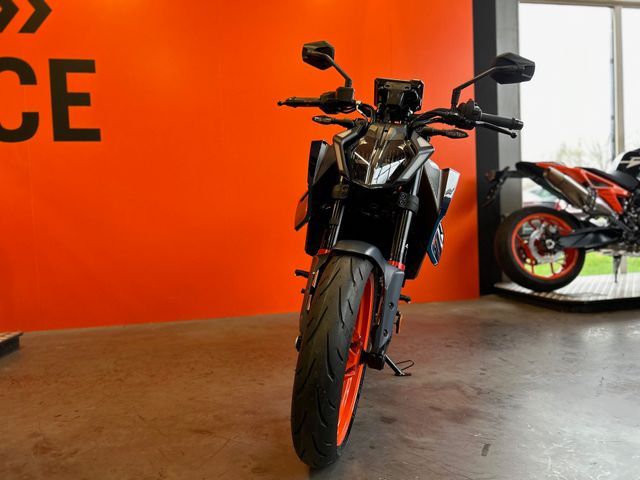 ktm - 390-duke-abs