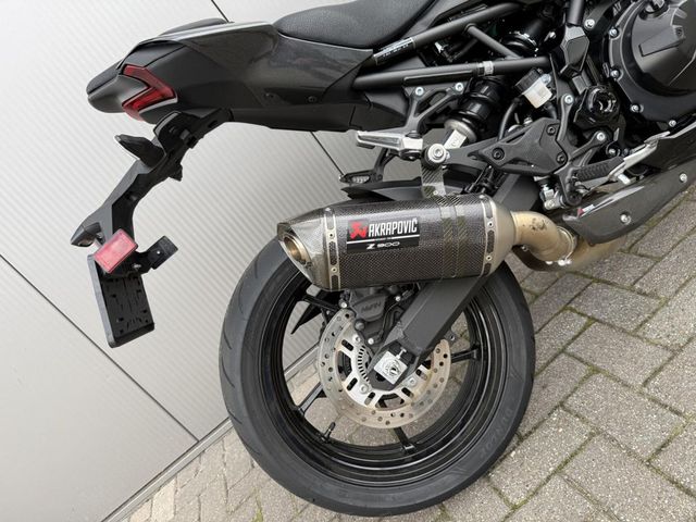 kawasaki - z900-performance