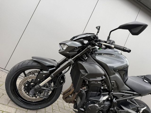 kawasaki - z900-performance
