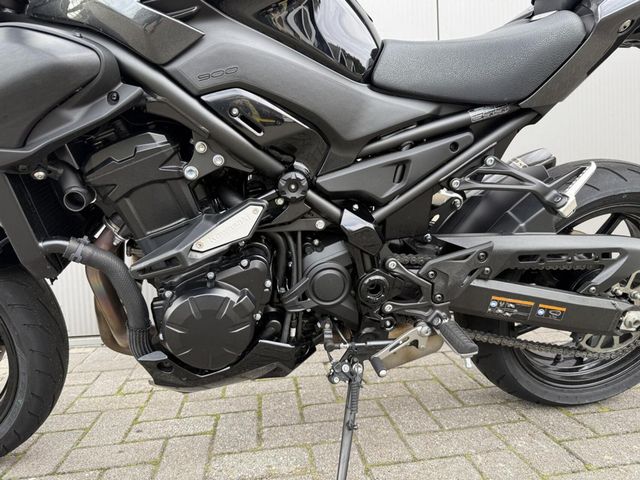 kawasaki - z900-performance