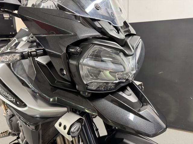 triumph - tiger-1200-xca