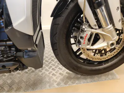 TRIUMPH ROCKET 3 R – foto 3
