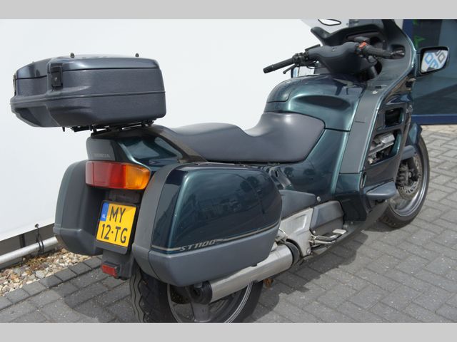 honda - st-1100-pan-european