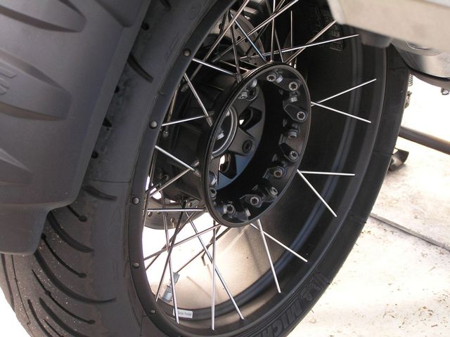 bmw - r-1200-gs-adventure