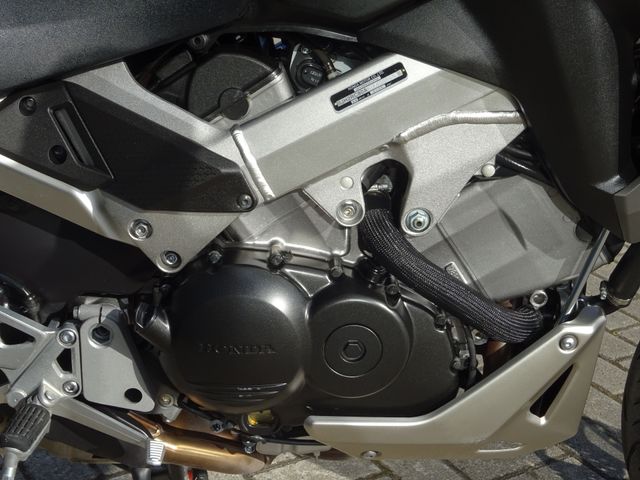 honda - vfr-800-x-crossrunner
