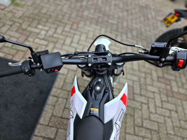 zero - xe
