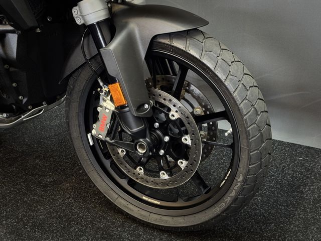 bmw - r-1300-gs