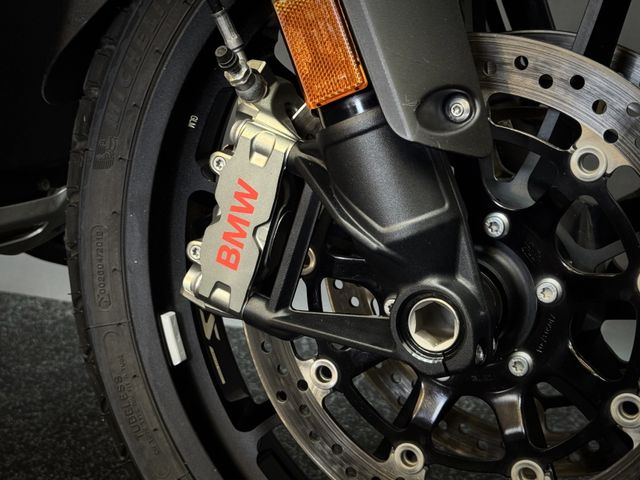 bmw - r-1300-gs