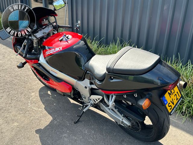 suzuki - gsx-r-750