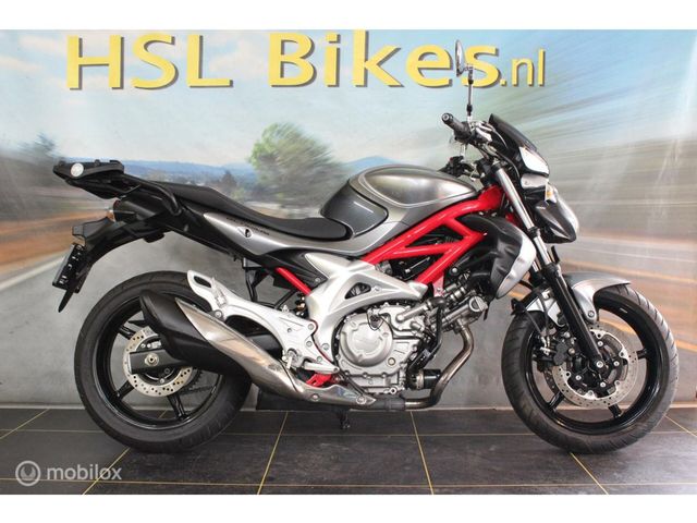 suzuki - gladius