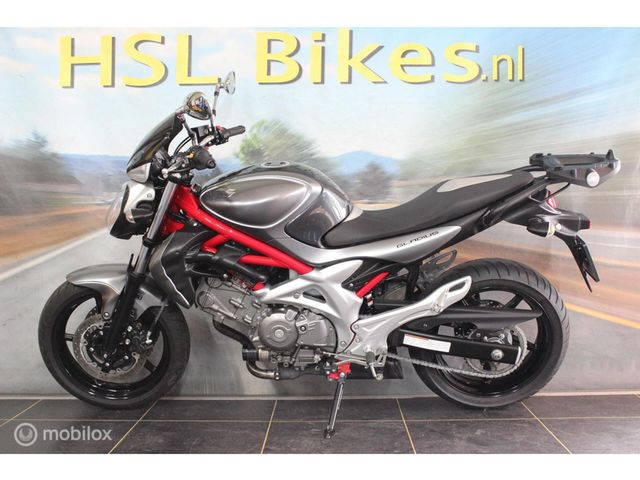 suzuki - gladius