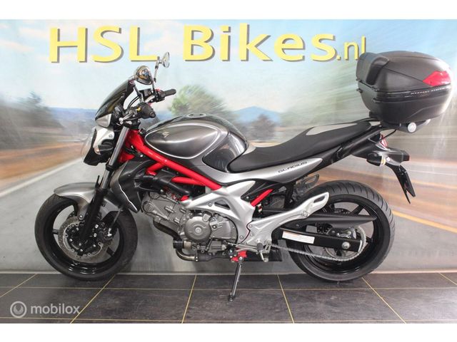 suzuki - gladius