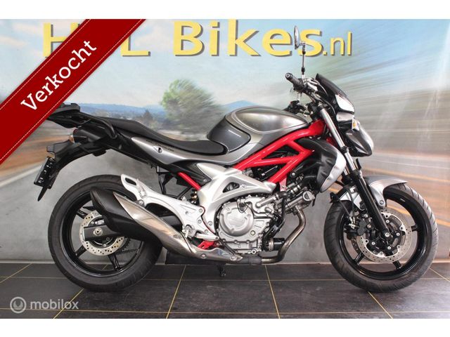 suzuki - gladius