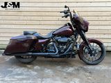 HARLEY-DAVIDSON STREET GLIDE SPECIAL FLHXS
