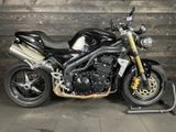 TRIUMPH SPEED TRIPLE 1050