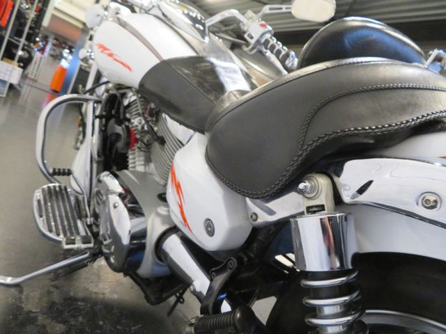 kawasaki - vn-1600-classic