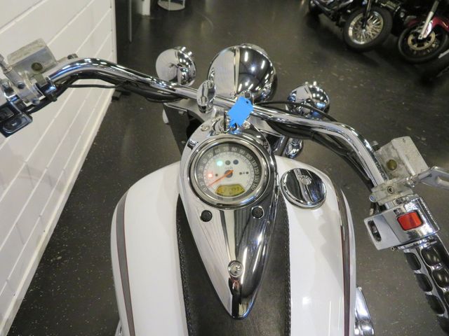 kawasaki - vn-1600-classic