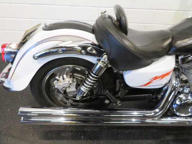 kawasaki - vn-1600-classic