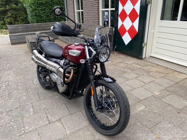 triumph - scrambler-900