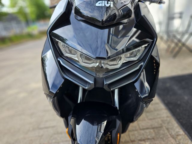 bmw - c-400-gt