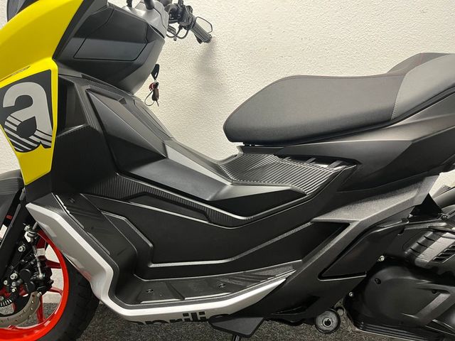 aprilia - sr-gt-125