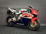 HONDA CBR 1000 RR FIREBLADE