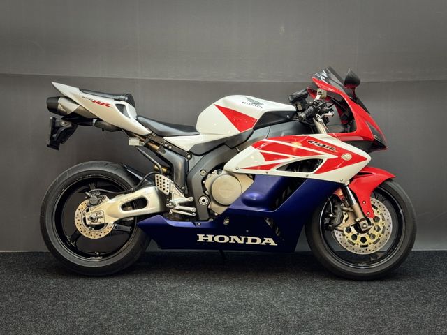 honda - cbr-1000-rr-fireblade