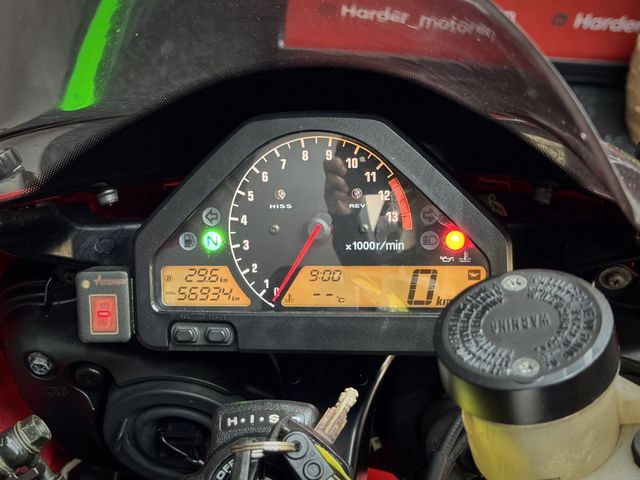 honda - cbr-1000-rr-fireblade