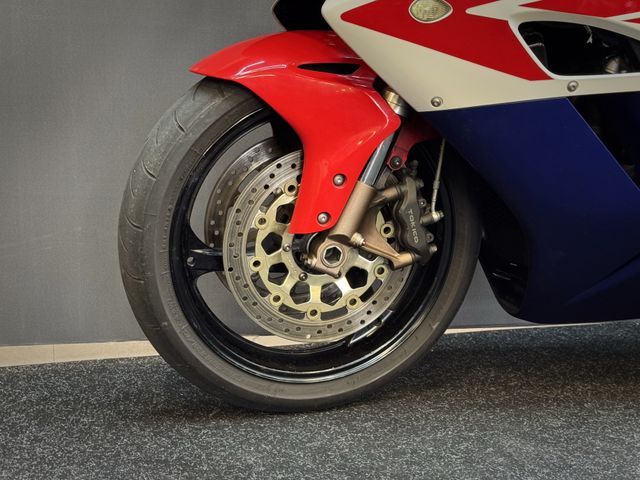 honda - cbr-1000-rr-fireblade