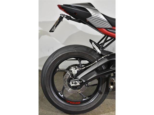 triumph - street-triple-rs