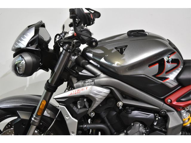 triumph - street-triple-rs
