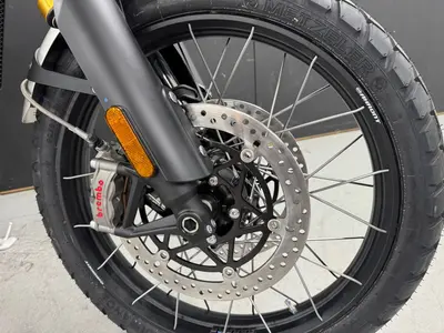 TRIUMPH SCRAMBLER 1200 XE – foto 2