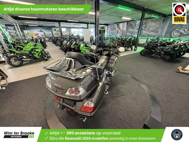 honda - gl-1800-goldwing