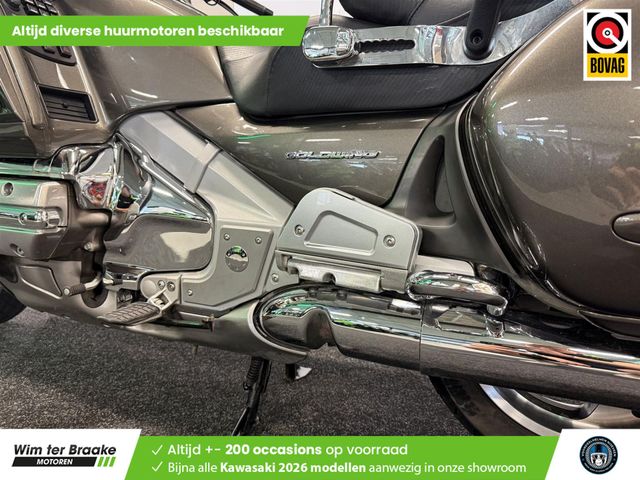 honda - gl-1800-goldwing
