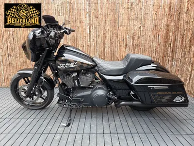 HARLEY-DAVIDSON STREET GLIDE FLHX – foto 3